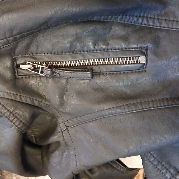 Maurices Faux black leather  biker jacket size medium, BNWT. - Picture 7 of 7